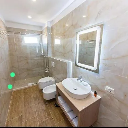 Hotel F&m Tirana
